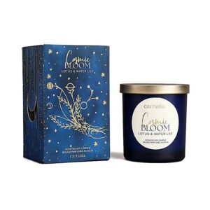 Świeca Sojowa Carnatia Starry Spell w szkle Lotos i Lilia Wodna